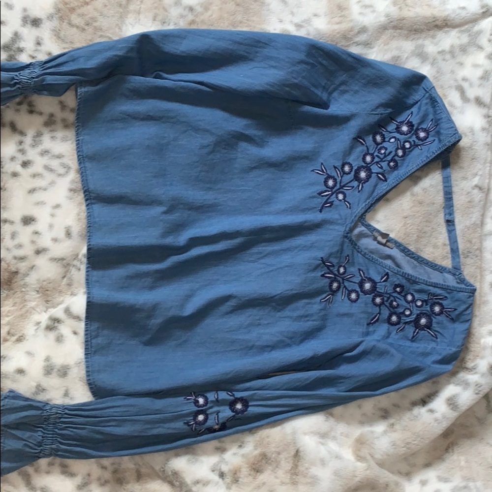 Long sleeve top